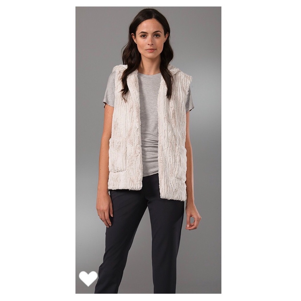 Boulee - “Jackie” Faux Fur Vest (Ivory)